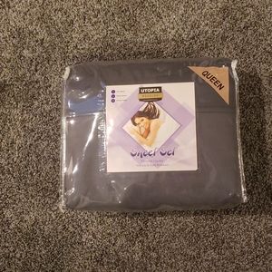 Queen Grey Sheet Set